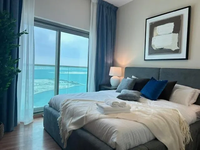 Apartamento Urban Cozy -Sea View With Pool And Gym Access Abu Dabi Emiratos Árabes Unidos