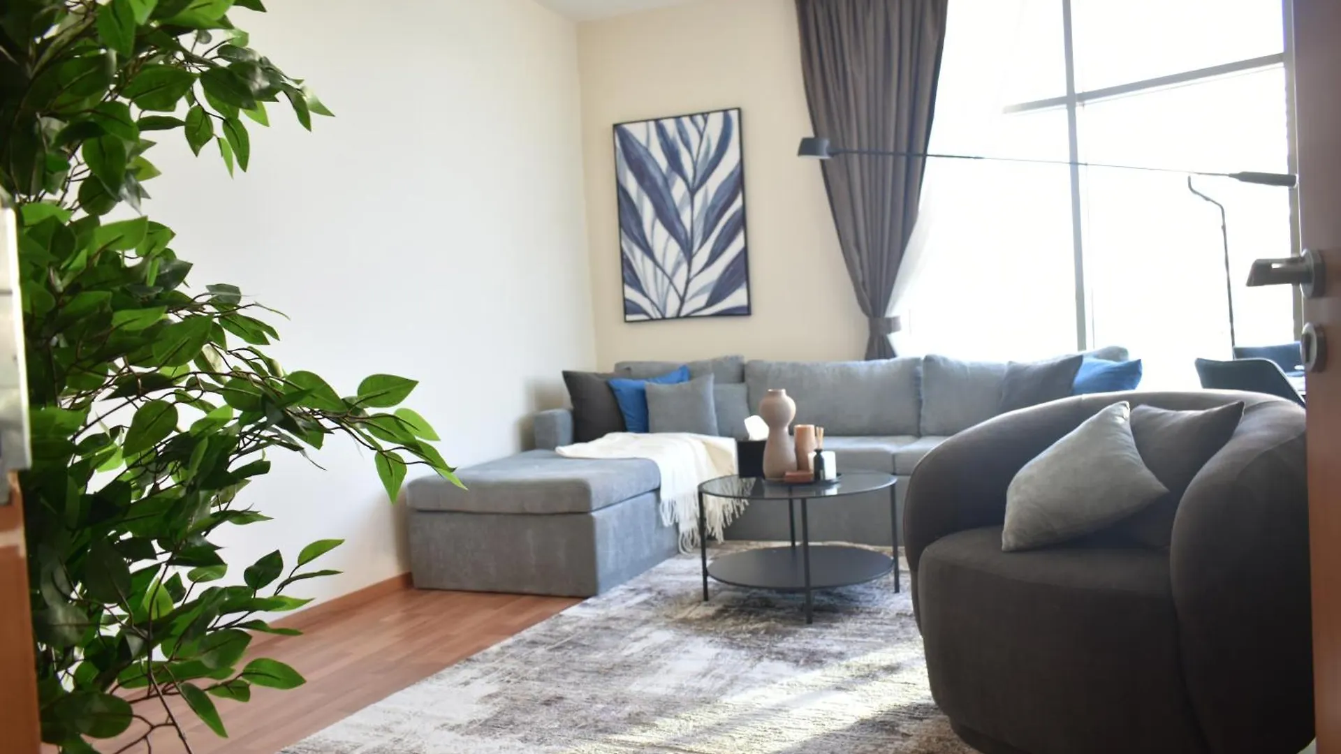 Apartamento Urban Cozy -Sea View With Pool And Gym Access Abu Dabi